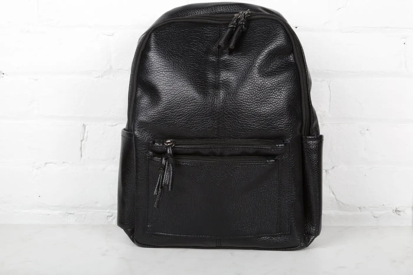 Mochila urbana negra